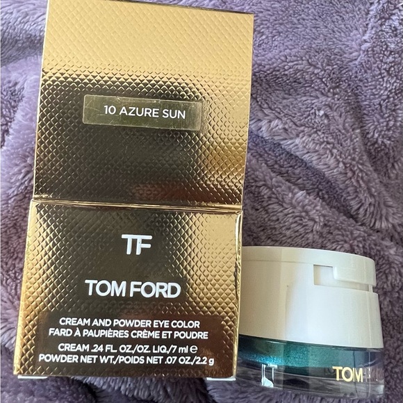 **HOST PICK** BNWT Tom Ford Eyeshadow - Picture 1 of 3